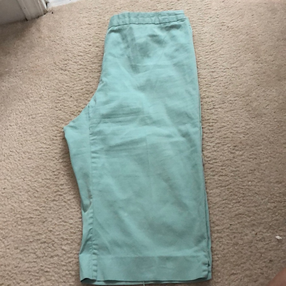 Aqual Capris